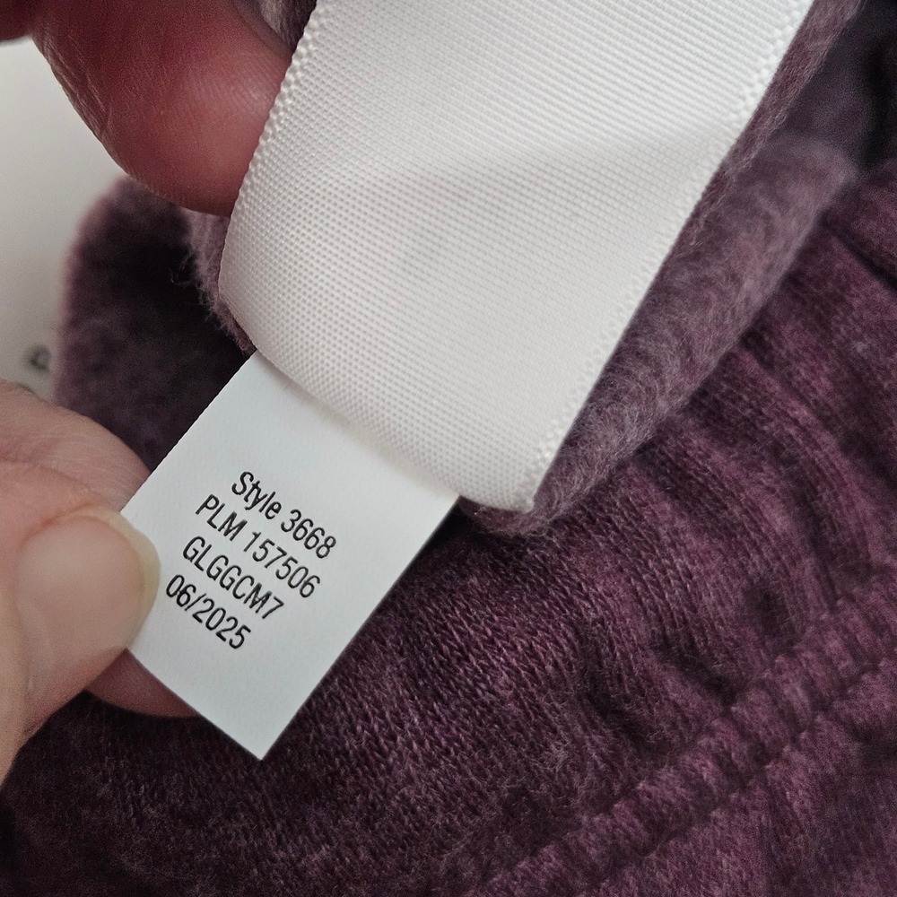 Aeropostale Sweatpants Womens Small Purple Joggers Logo Fleece Athleisure - Picture 7 of 11